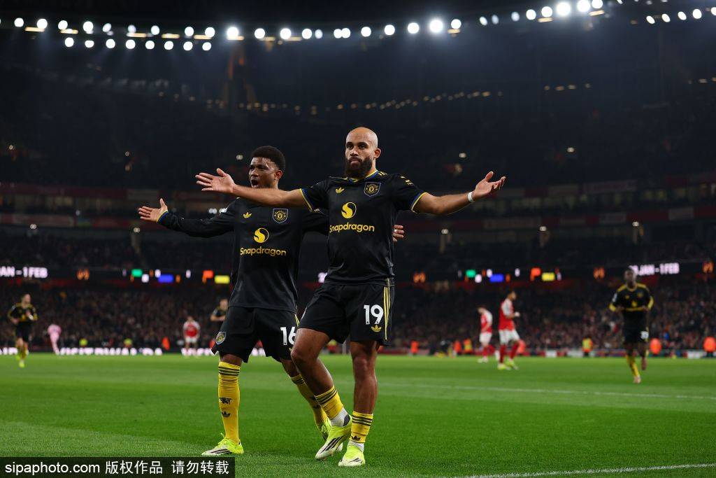 特里：阿森纳庆祝得有点太过头了，进联赛杯决赛又不是欧冠决赛